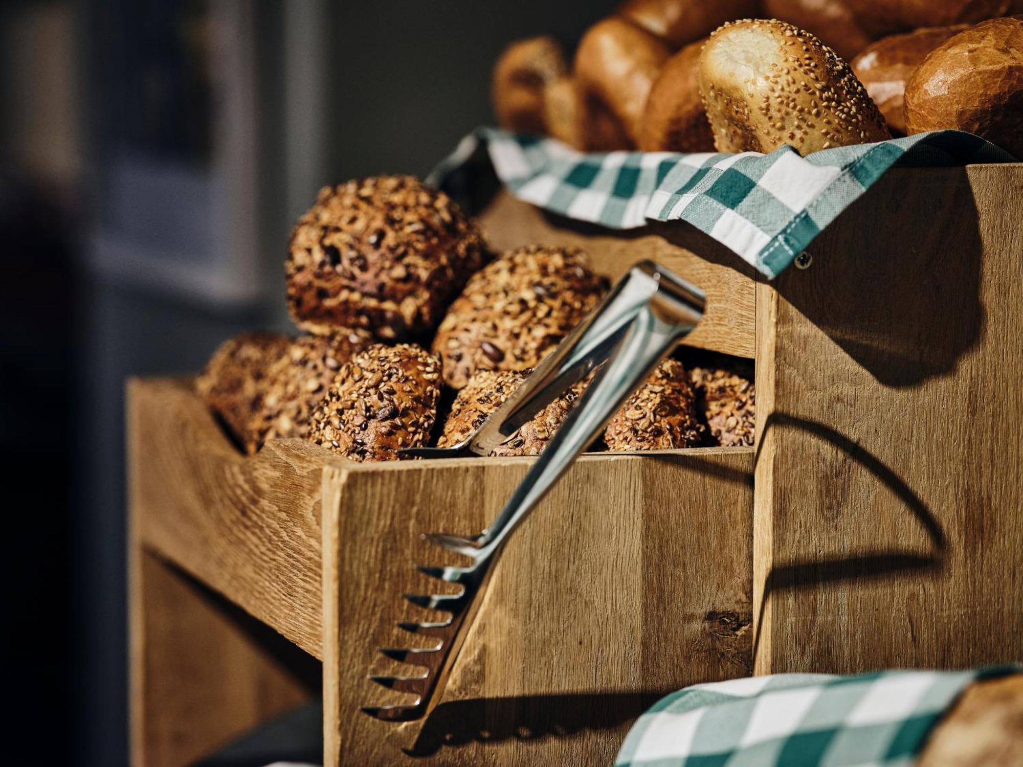 מלון דיסלדורף The Wellem, In The Unbound Collection By Hyatt מראה חיצוני תמונה A bread knife